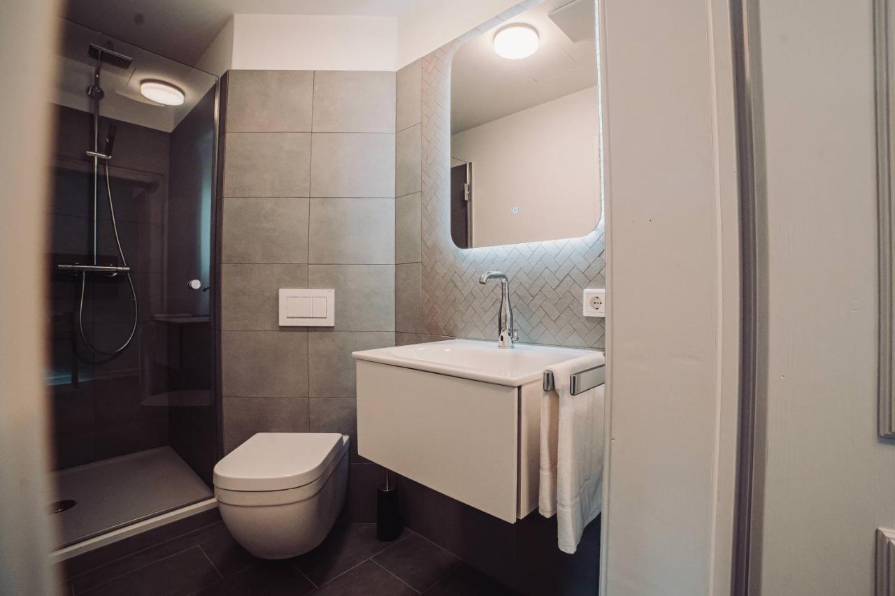 Hotel Zur Stadt Mainz In Wuerzburger Innenstadt ภายนอก รูปภาพ