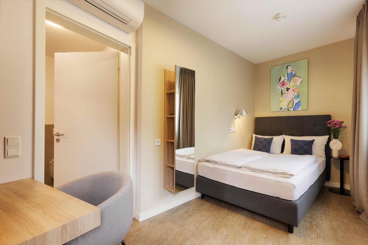 Hotel Zur Stadt Mainz In Wuerzburger Innenstadt ภายนอก รูปภาพ