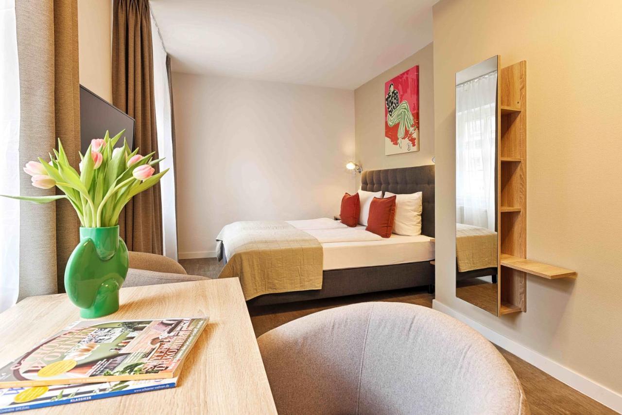 Hotel Zur Stadt Mainz In Wuerzburger Innenstadt ภายนอก รูปภาพ