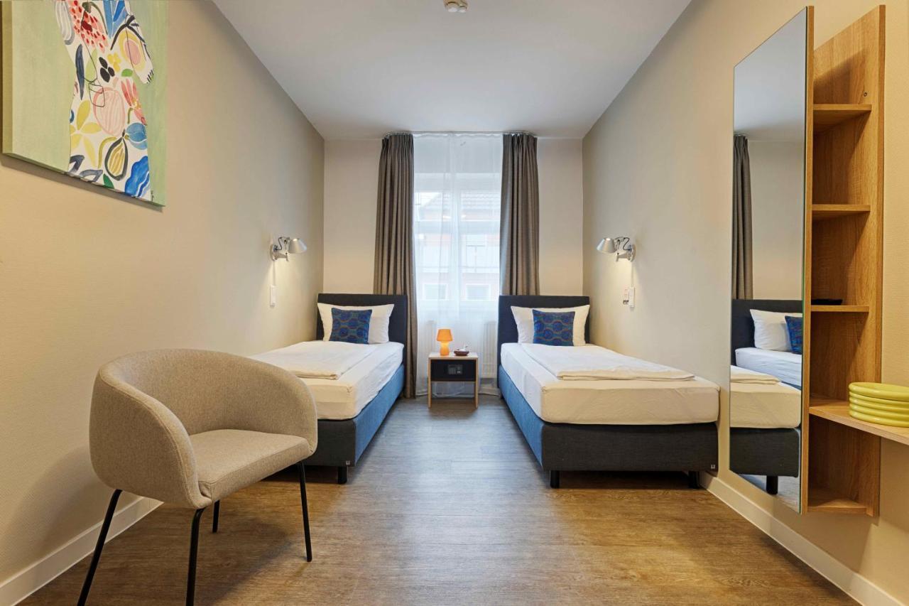 Hotel Zur Stadt Mainz In Wuerzburger Innenstadt ภายนอก รูปภาพ