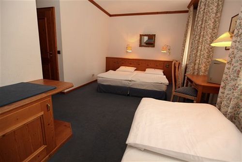 Hotel Zur Stadt Mainz In Wuerzburger Innenstadt ภายนอก รูปภาพ